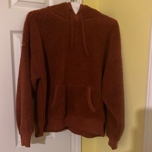 Fuzzy sweatshirt with hood true craft